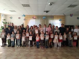О проведении конкурса детского рисунка в МДОБУ центр развития ребенка-детском саду №19